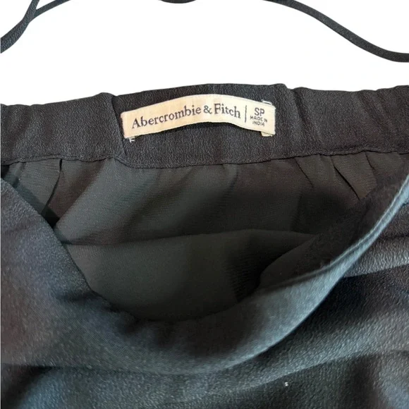 Cinched Tie-Waist Midi Skirt - Picture 5 of 5